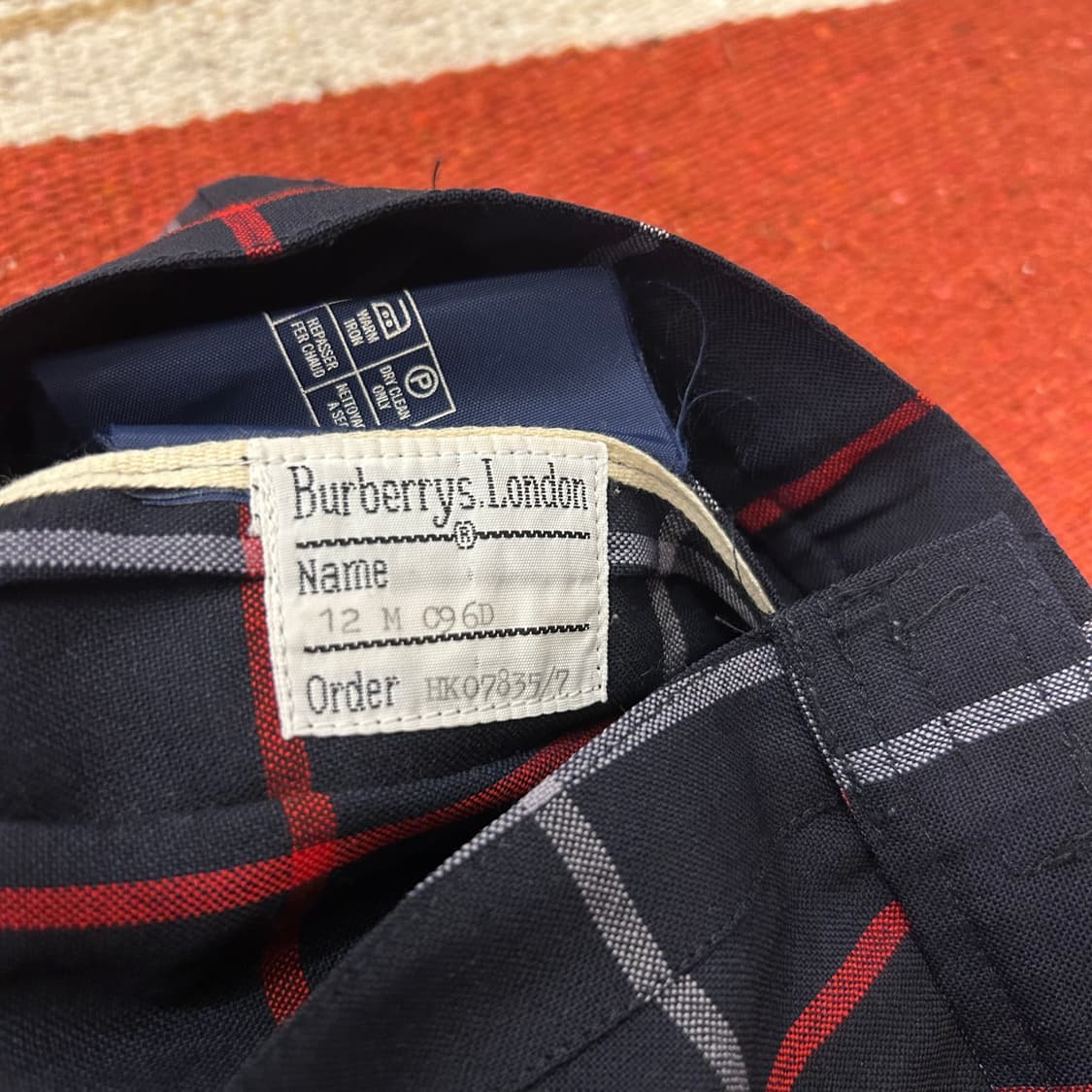 버버리 버클 플리츠 랩스커트 상품이미지4