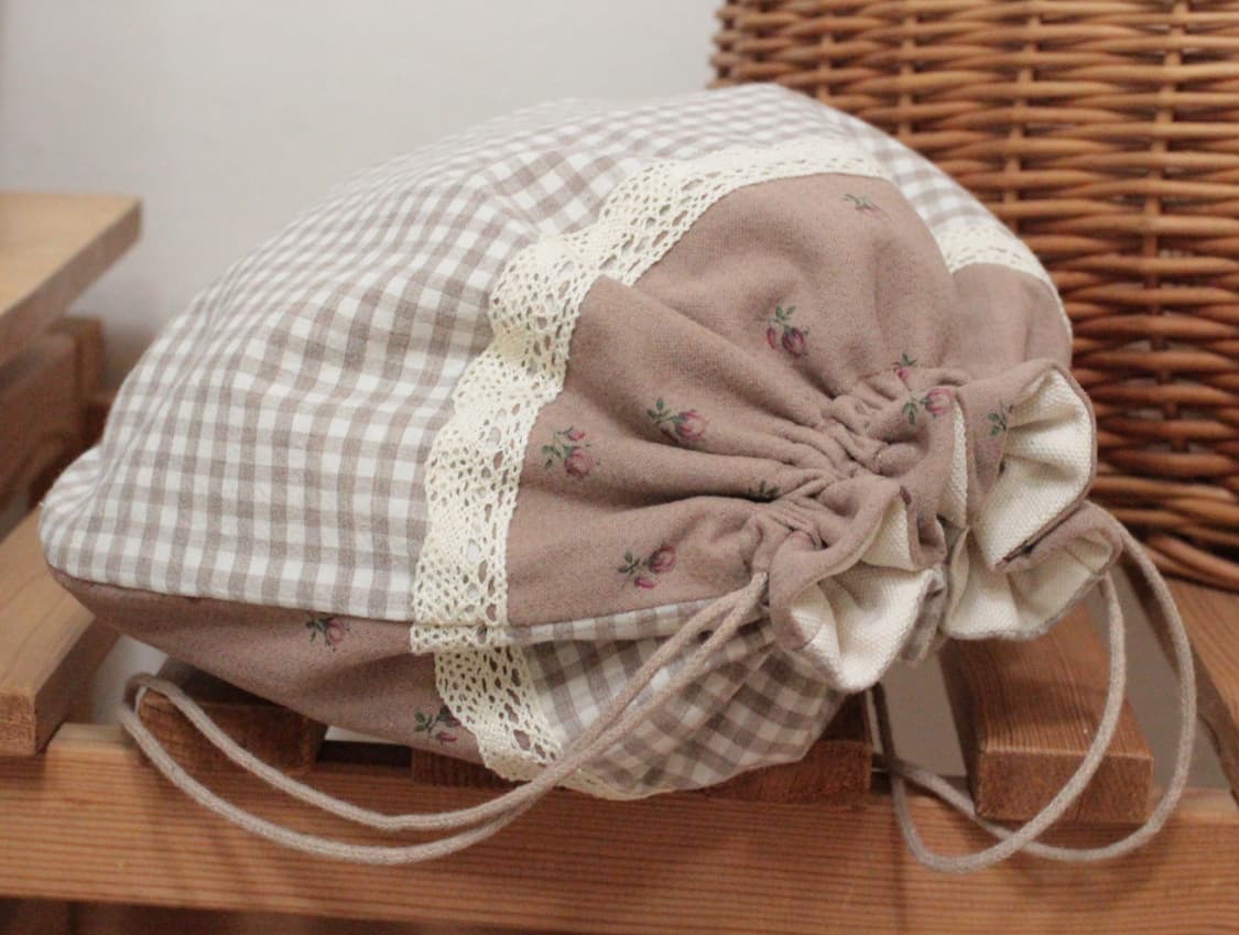 핸드메이드 셔링 레이스 스트링 파우치 상품이미지9