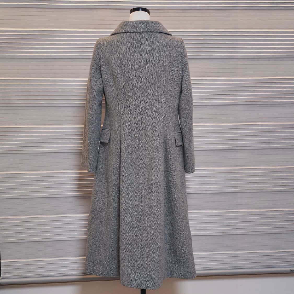 《새상품》헤링본 알파카 롱코트 상품이미지3