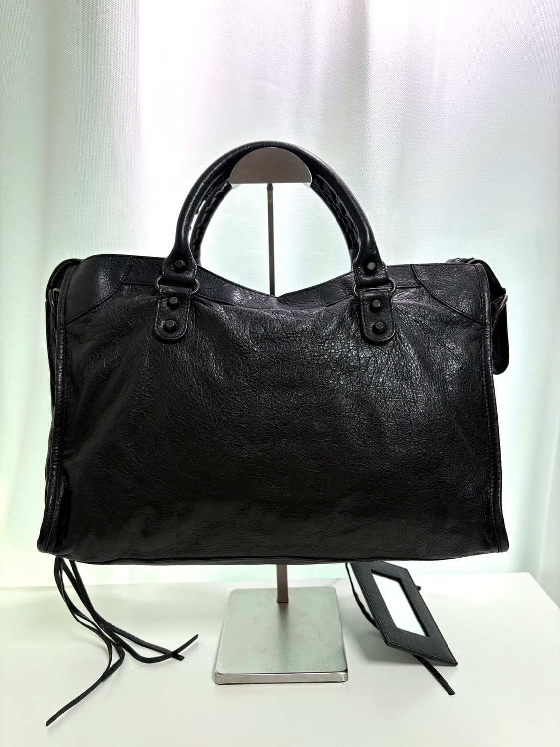 발렌시아가 시티 모터백 블랙 상품이미지3