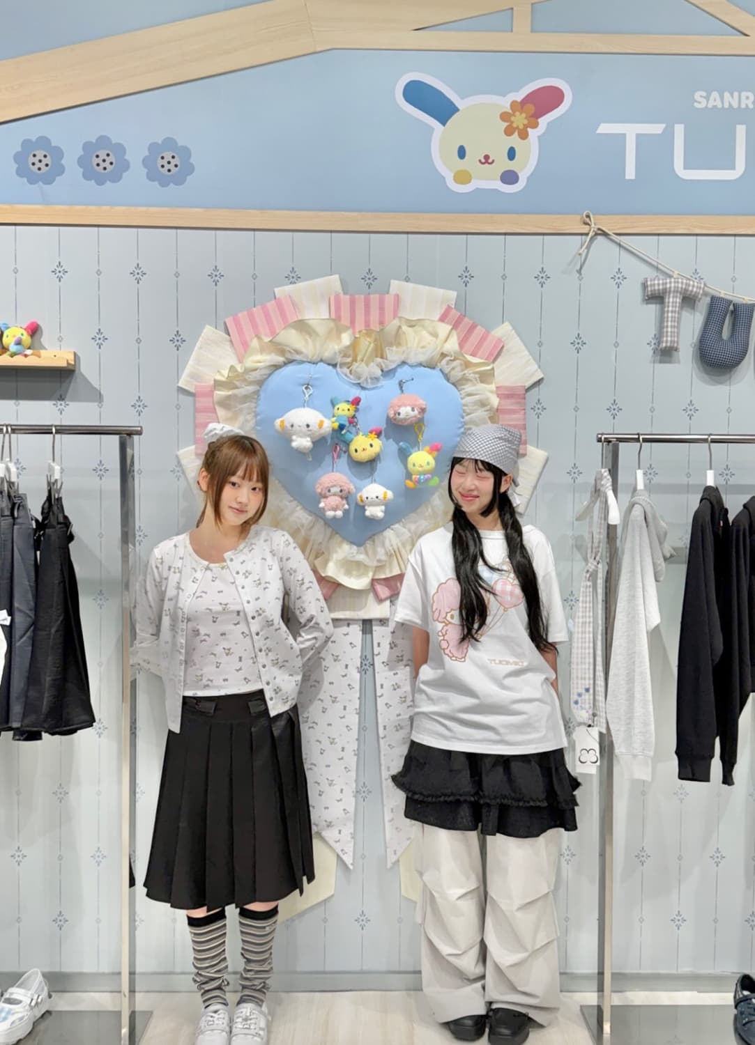 당일배송) 스커트증정/뚜오미오 마이스윗피아노 티셔츠 원숄더 라운드 화이트 상품이미지3