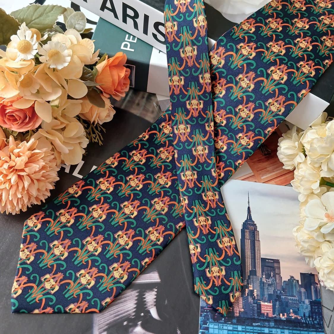 발렌티노 실크 네이비 패턴 넥타이 9.4cm A+등급 G21
 상품이미지4