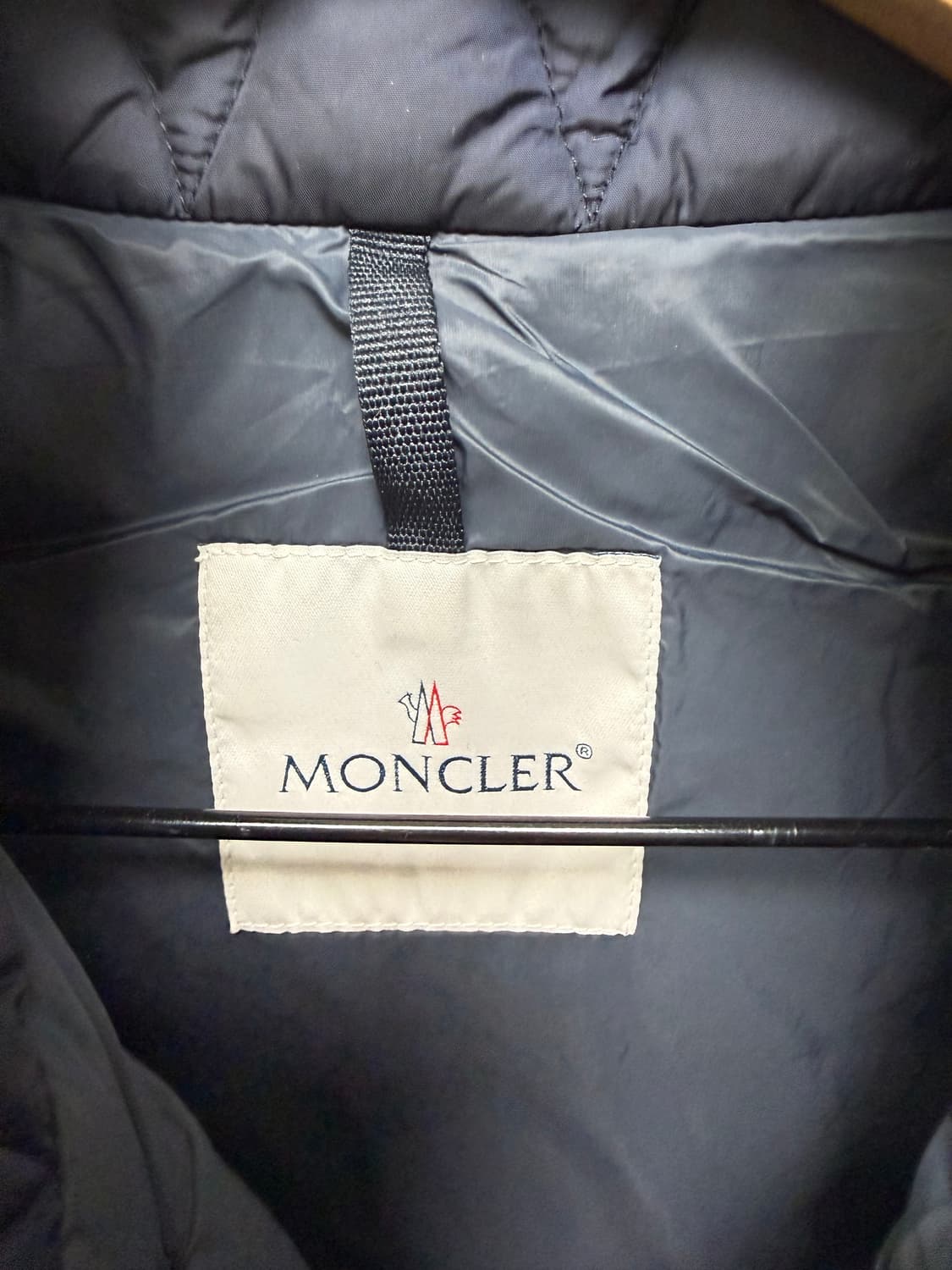정품 몽클레어 아토스 패딩베스트 상품이미지6