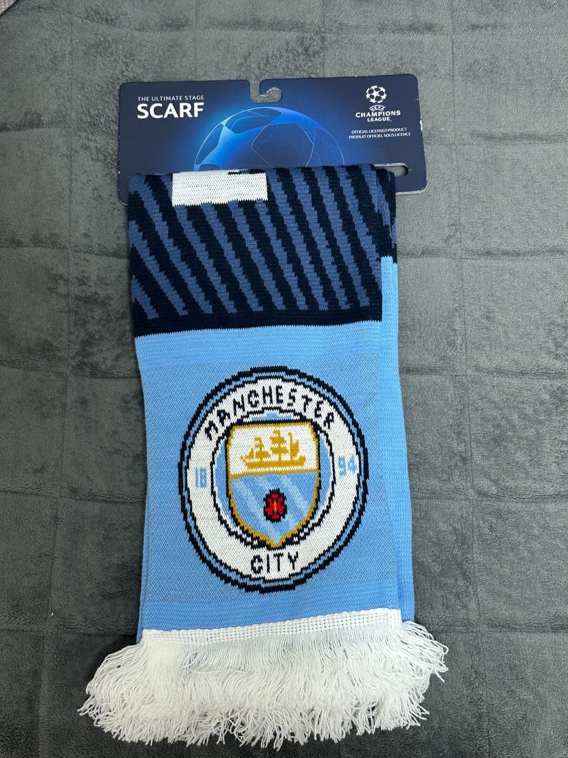 맨시티 챔스 우승 머플러 상품이미지3