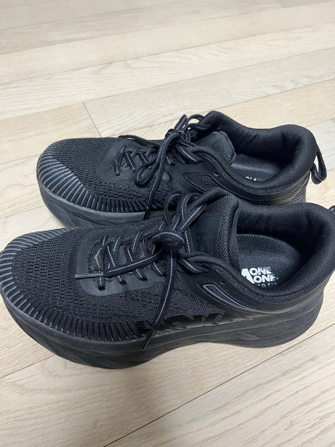 호카 본디7 블랙 여성용 240mm 상품이미지1