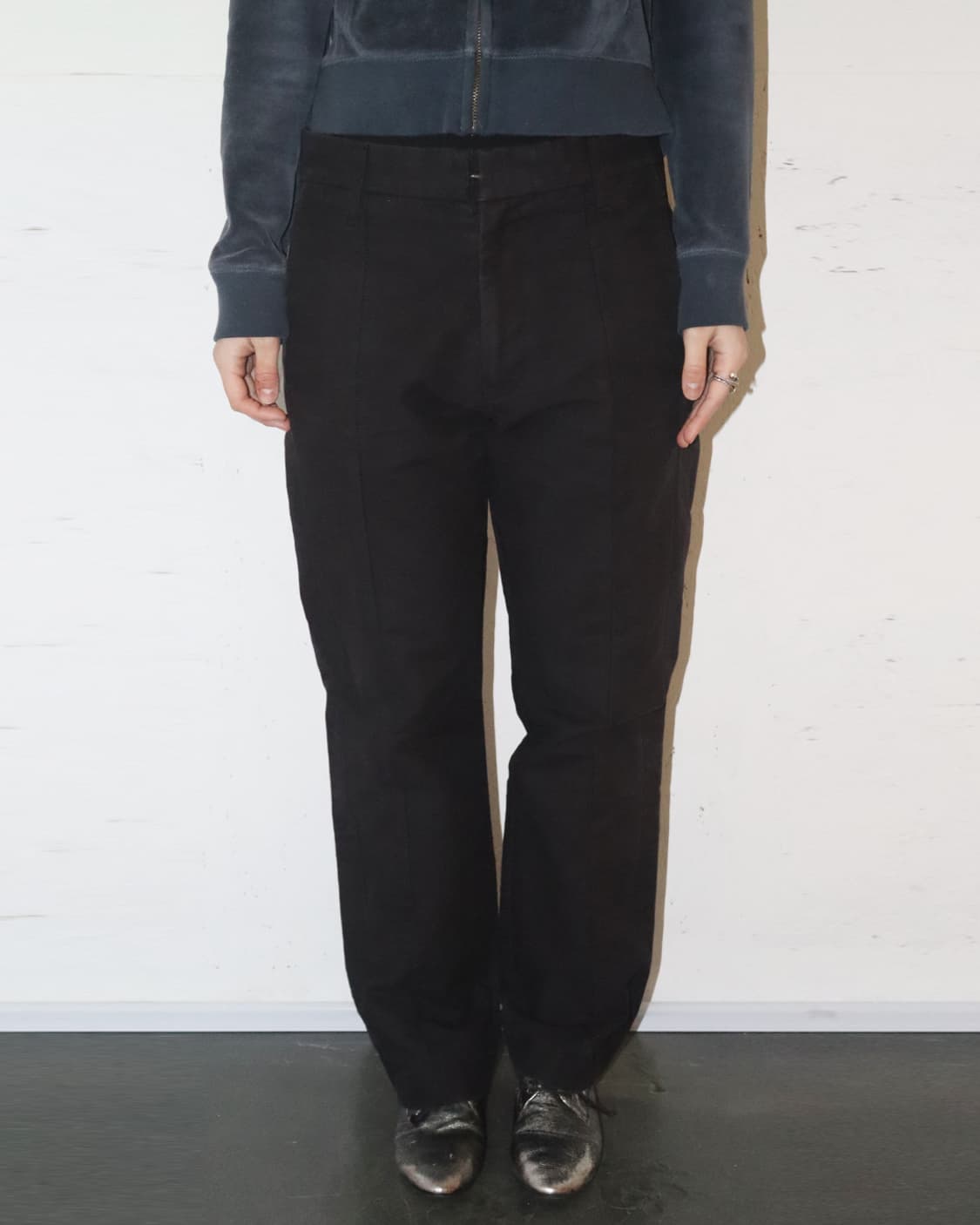 N4 스티치 핀턱 디테일 팬츠 상품이미지1