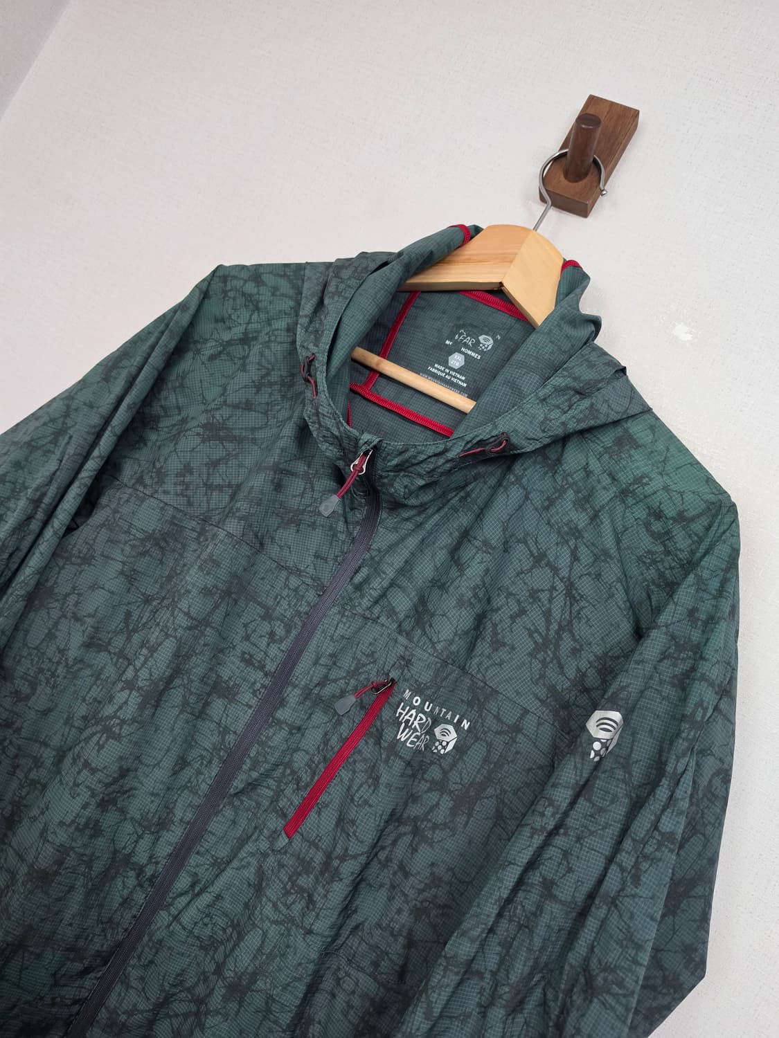 마운틴 하드웨어 mountain Hard Wear Nylon Jacket 상품이미지3