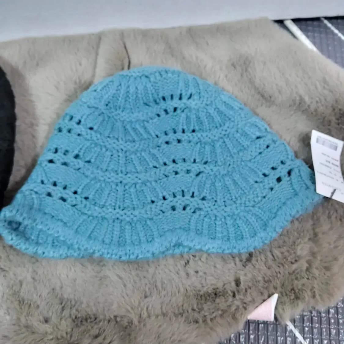 새상품 쉬즈미스 니트 버킷햇 모자 여자 크로쉐 98,000=>15,000 상품이미지5