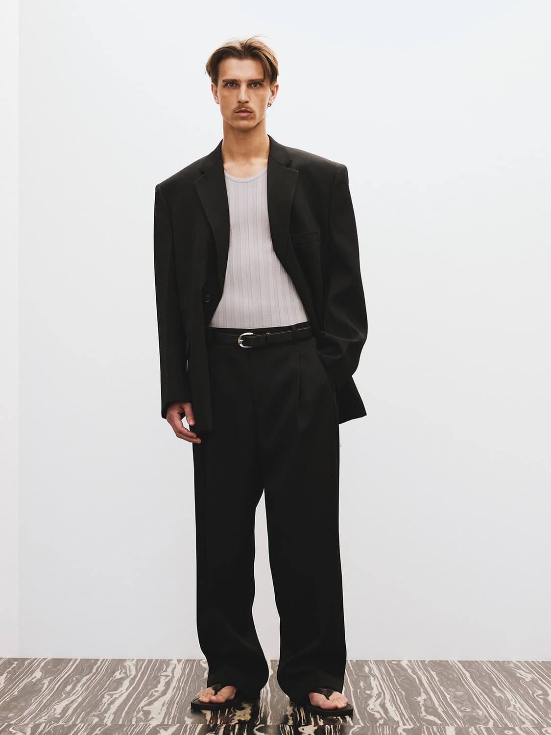 렉토 25SS 더블 플리츠 와이드 팬츠 블랙 M사이즈 상품이미지1