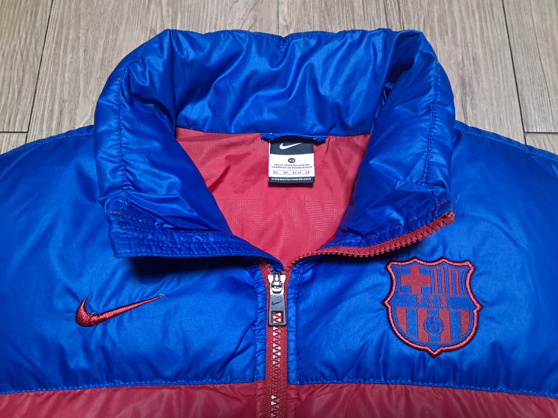 나이키 바르셀로나 패딩  상품이미지4
