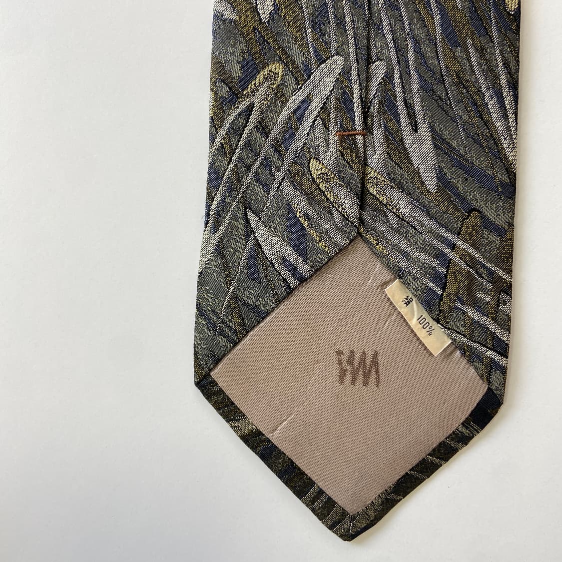 이세이미야케 정품 명품넥타이 (isseymiyake) 상품이미지5