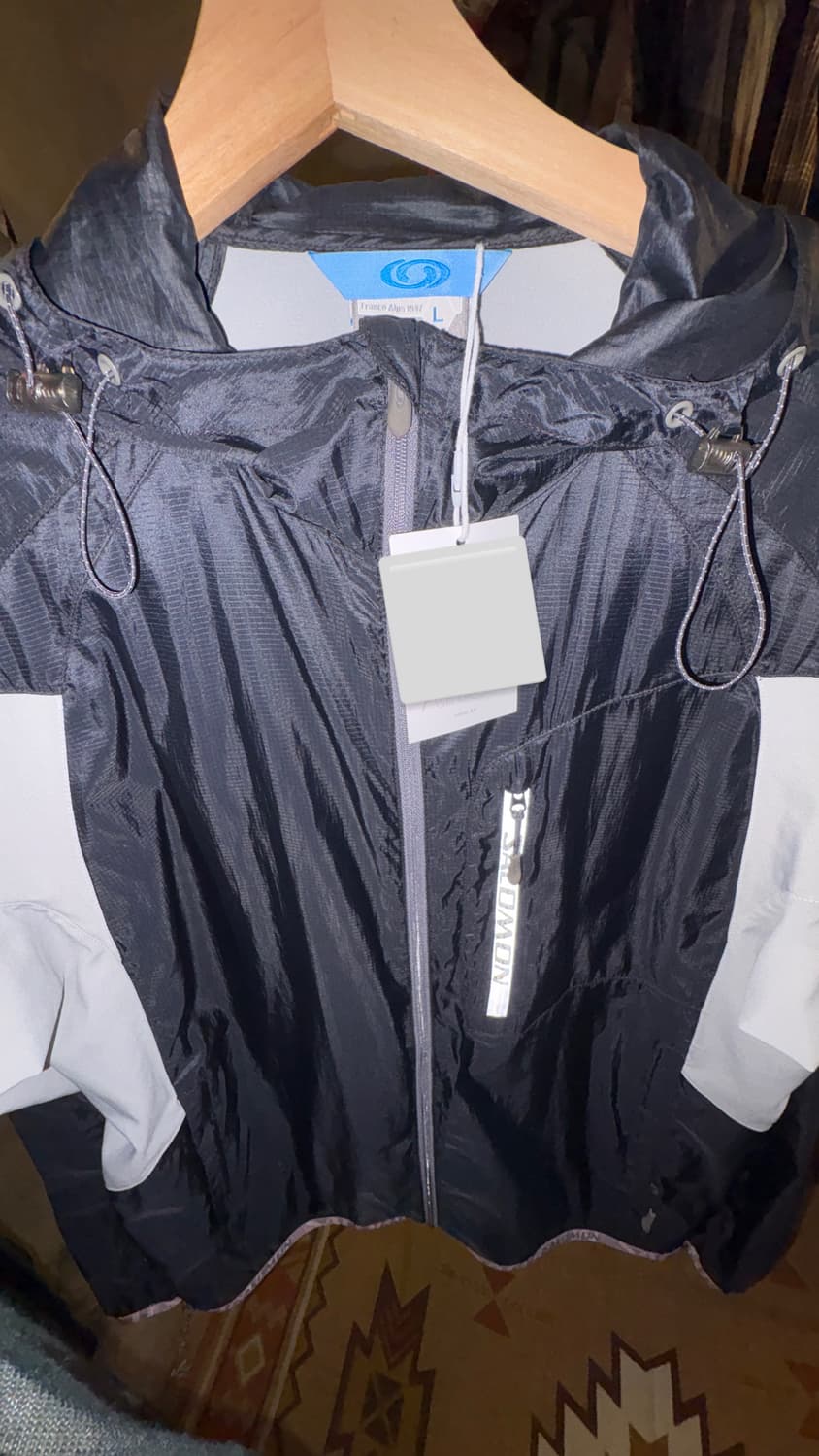 살로몬 바람막이 윈드브레이커 상품이미지1