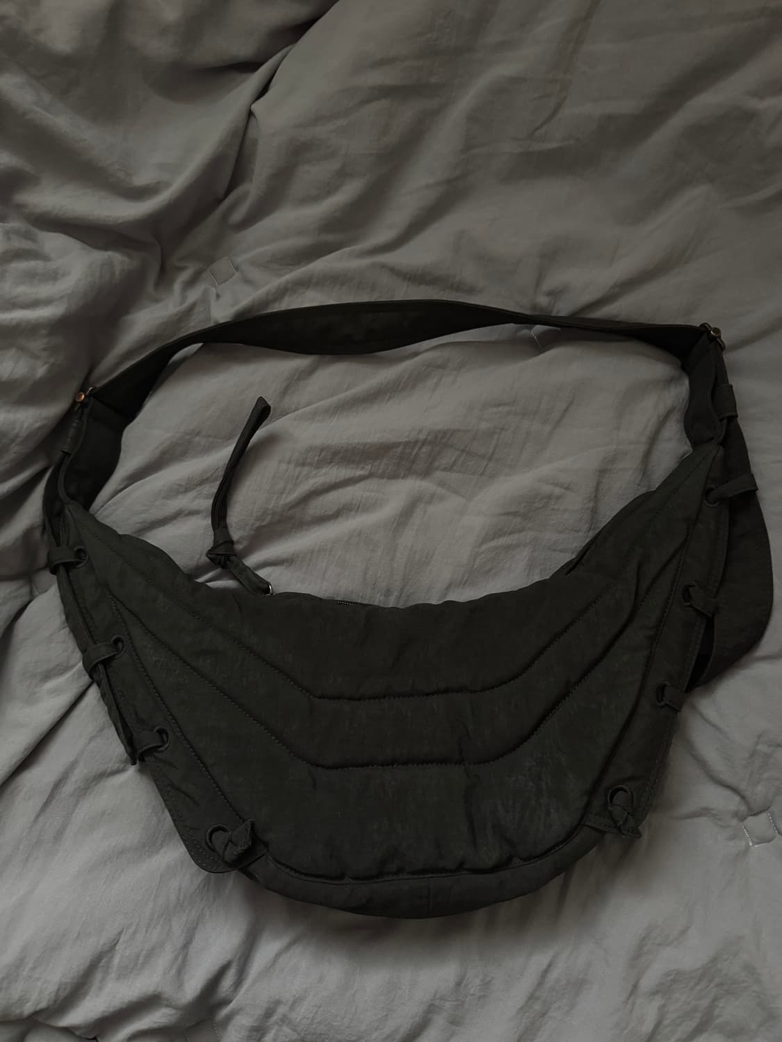 르메르 게임백 다크브라운 s사이즈 판매합니다 상품이미지2