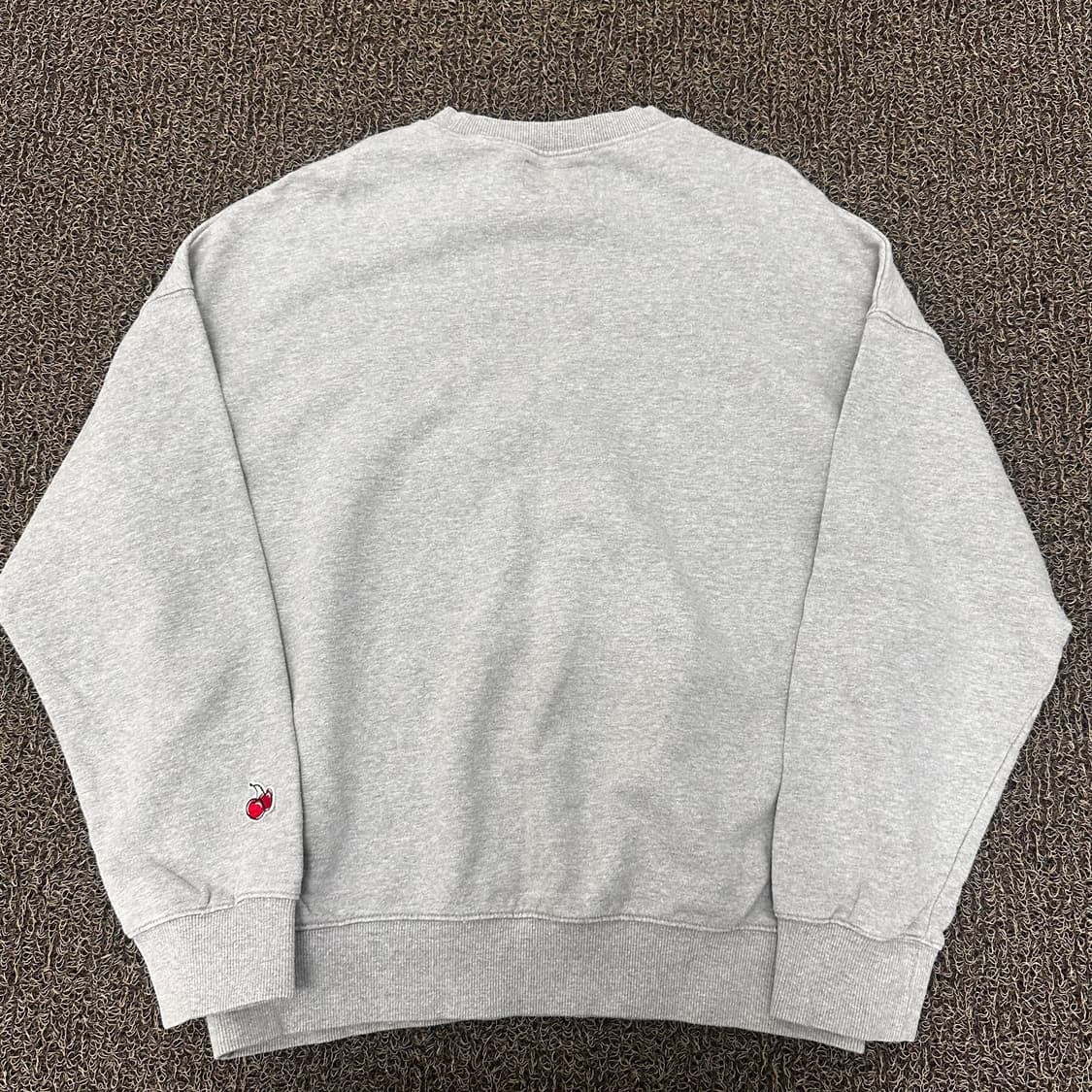 키르시 체리 프린팅 맨투맨 그레이 사이즈 1 상품이미지6