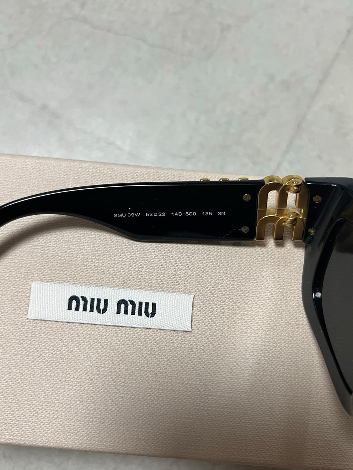 미우미우 글림스 선글라스 상품이미지5