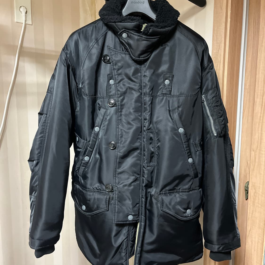 올리브드랩서비스 에어크루맨 파카 V1 블랙 S 상품이미지1