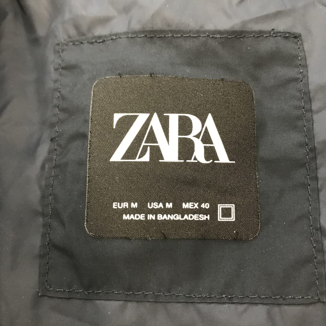 자라 네이비 푸퍼 패딩점퍼 [L사이즈] 상품이미지4