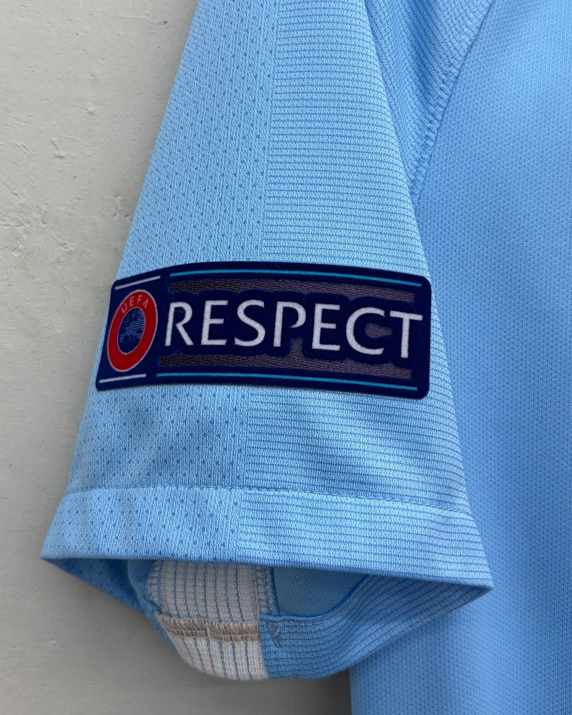 나이키 17-18 맨체스터 시티 홈 챔스킷 세르히오 아구에로 상품이미지4