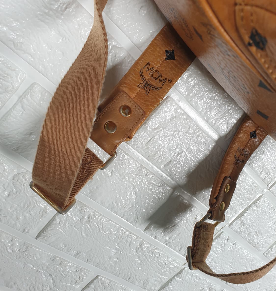 MCM 스타크 스터드 비세토스 백팩 스몰ㄴ 상품이미지7