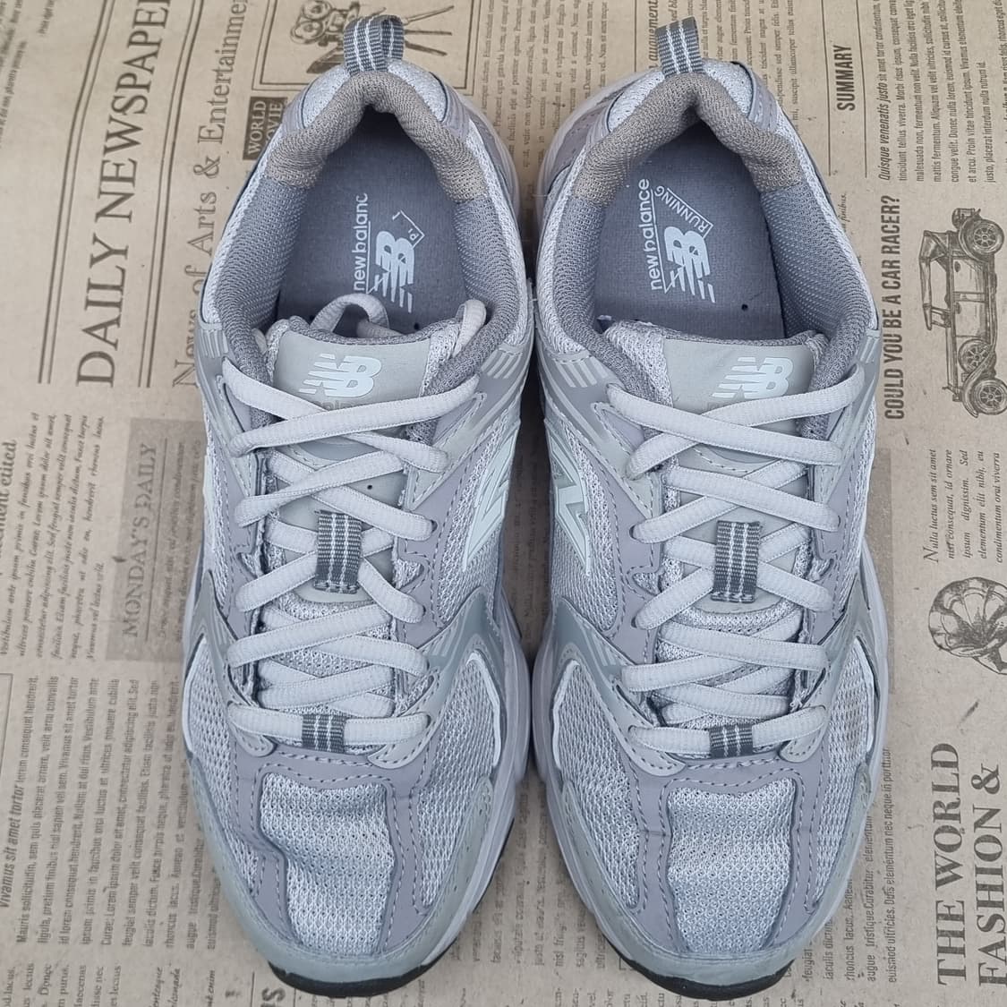 뉴발란스 530 여성운동화225 상품이미지2