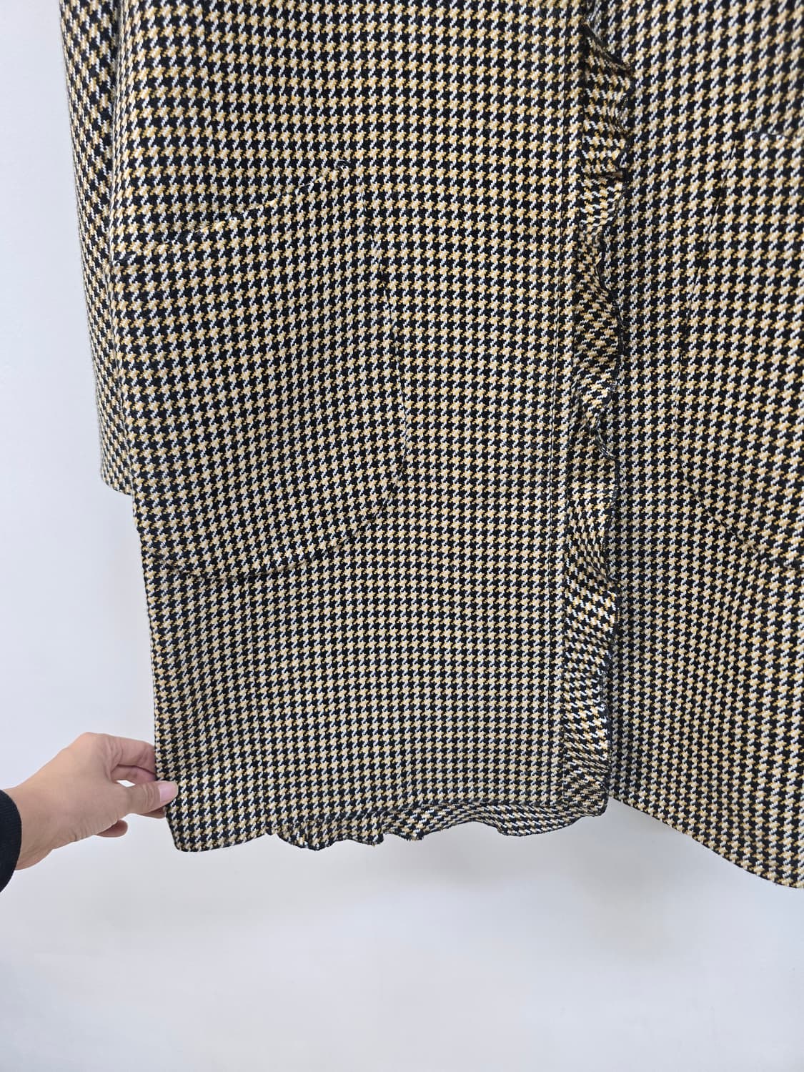 럭키슈에뜨 아방핏 하운드체크 러플 코트 상품이미지6