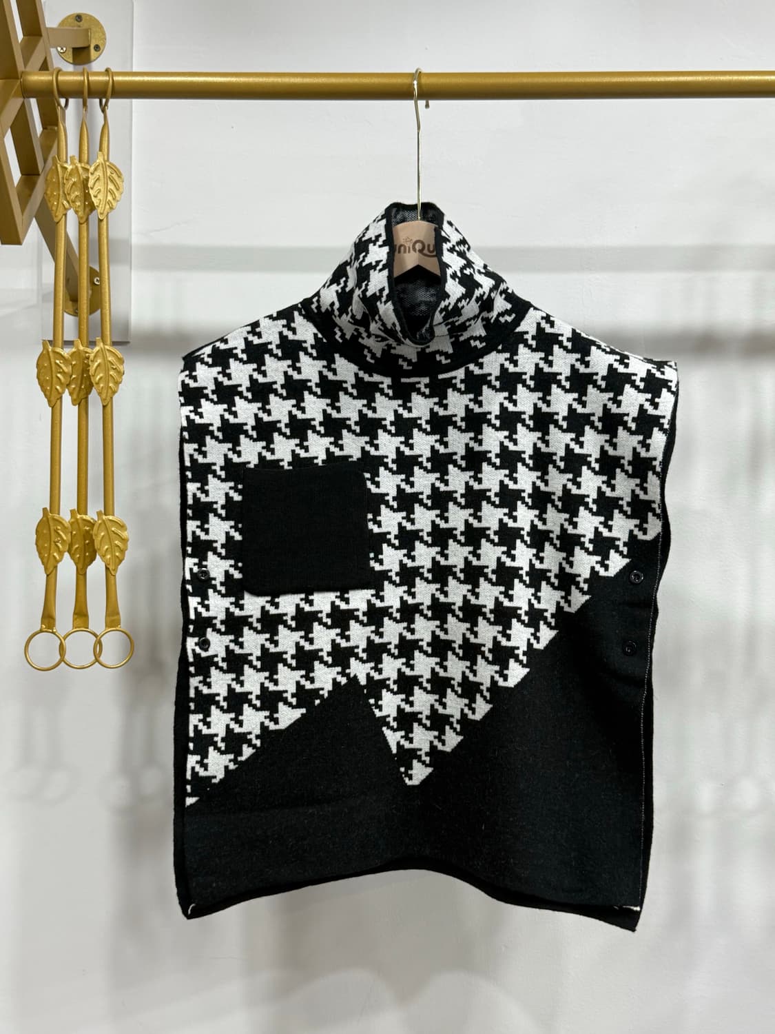하운드투스 패턴 니트 조끼 새상품 55반까지 상품이미지2