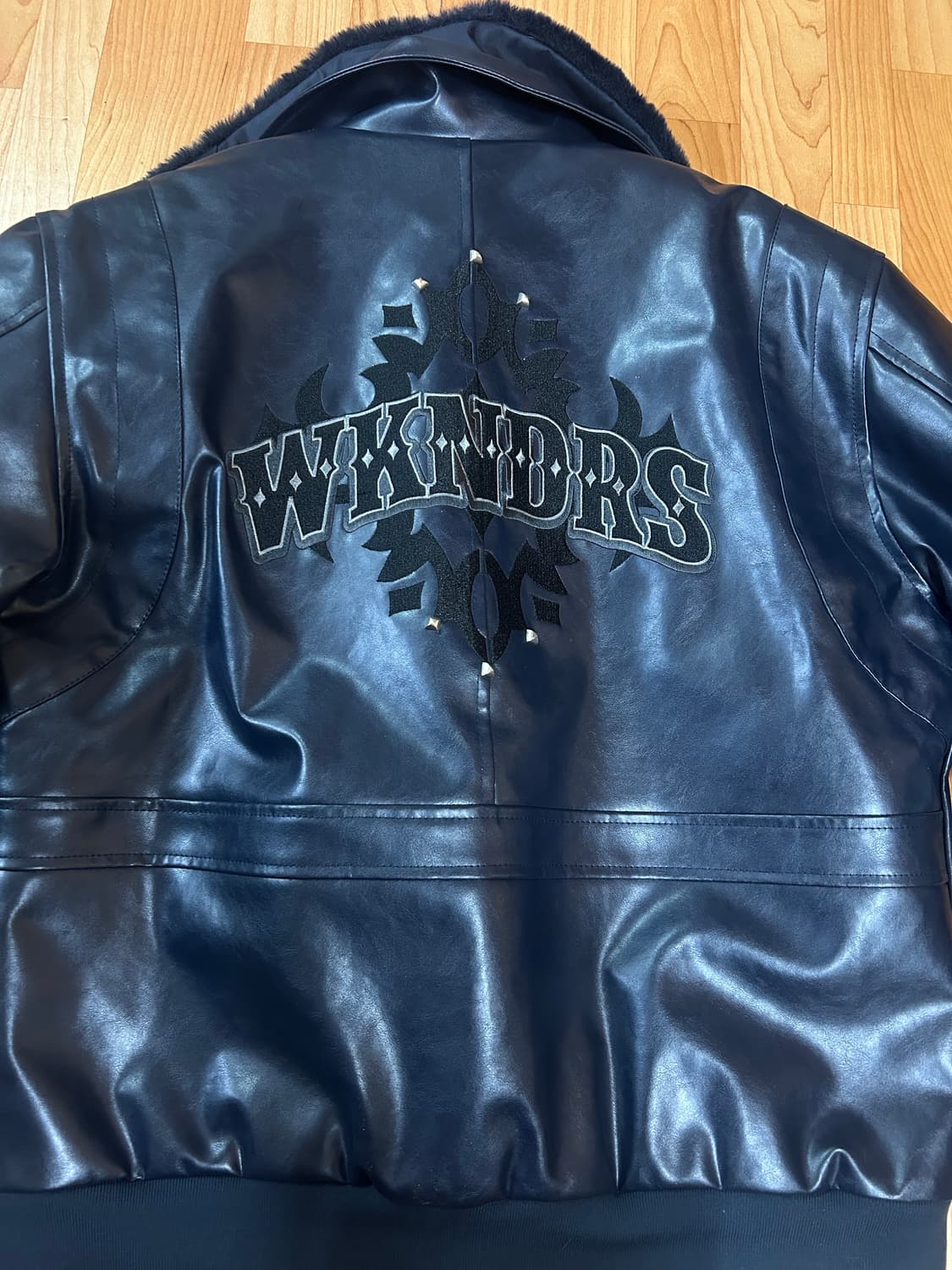 위캔더스 가죽 자켓 팝니다 상품이미지5