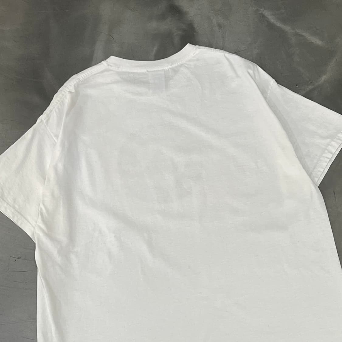  트레셔 오쓰 프린팅 반팔티 y16369 상품이미지4