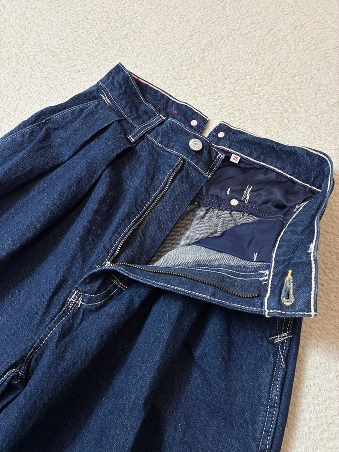 리바이스 00's 레드탭 우먼스 와이드 벌룬 데님팬츠 PN6812 상품이미지3