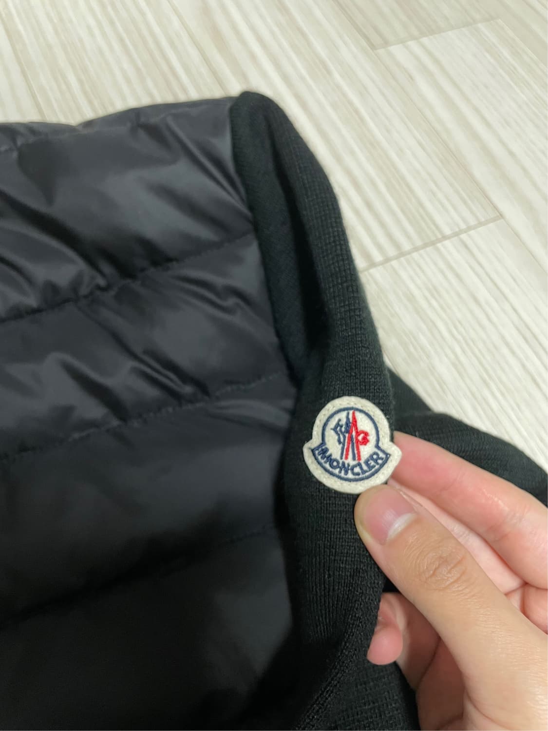 [새상품택O] 몽클레어 니트패딩 패딩울 카디건 상품이미지10