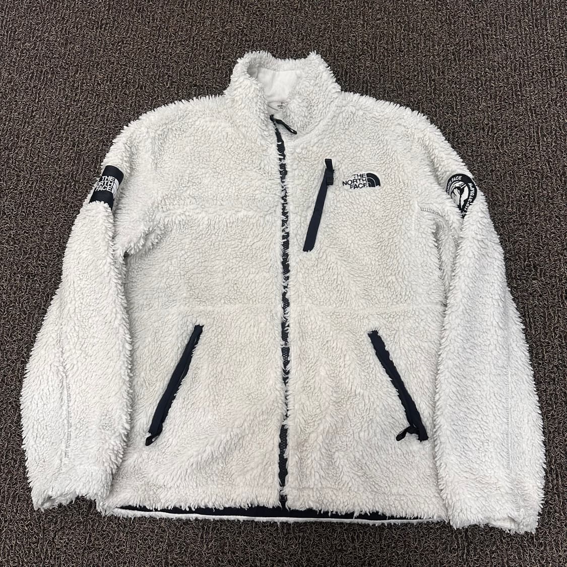 노스페이스 쉐르파 뽀글이 후리스 자켓 화이트 95(M) 상품이미지1