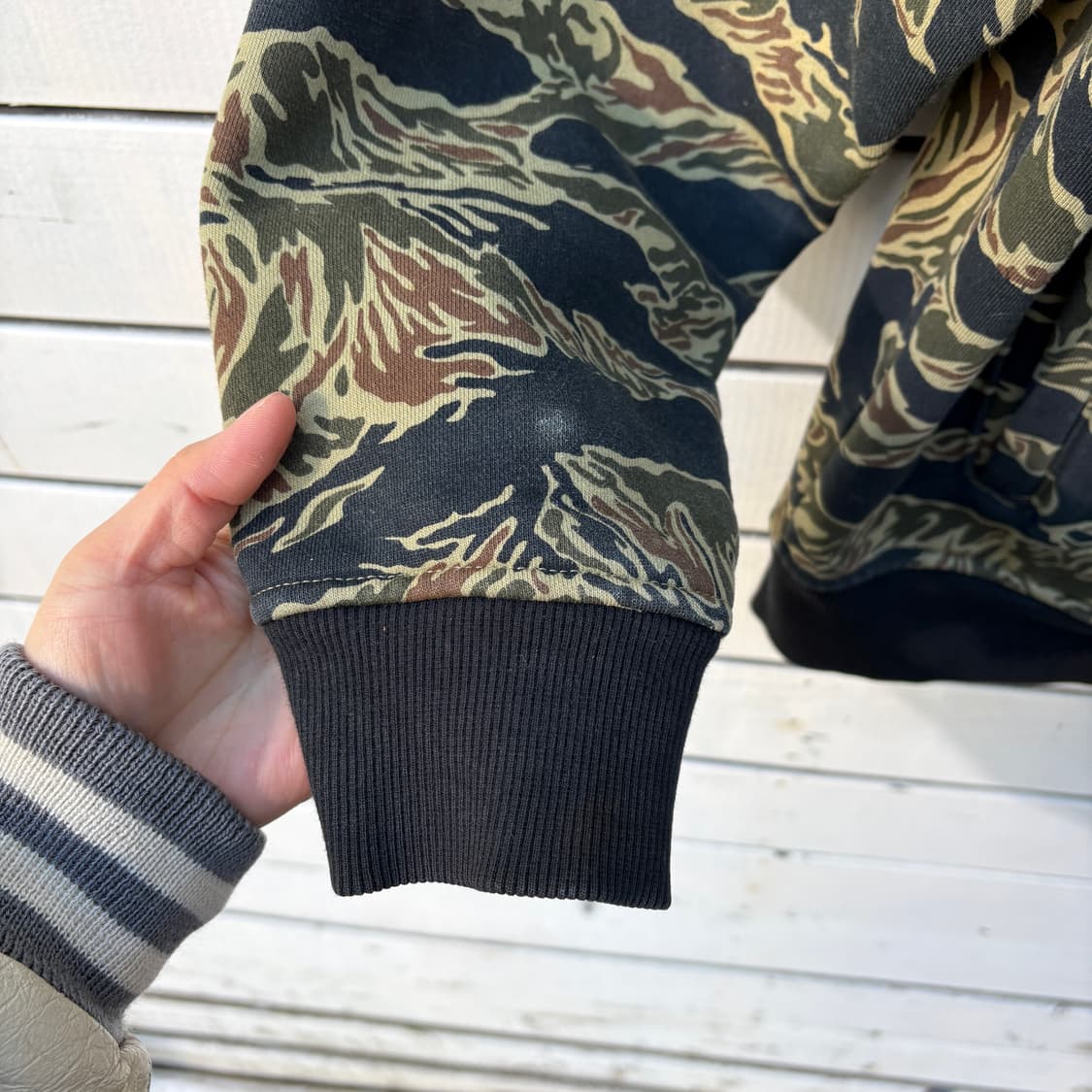 Supreme x Champion 슈프림 x 챔피온 카모 자켓 상품이미지4