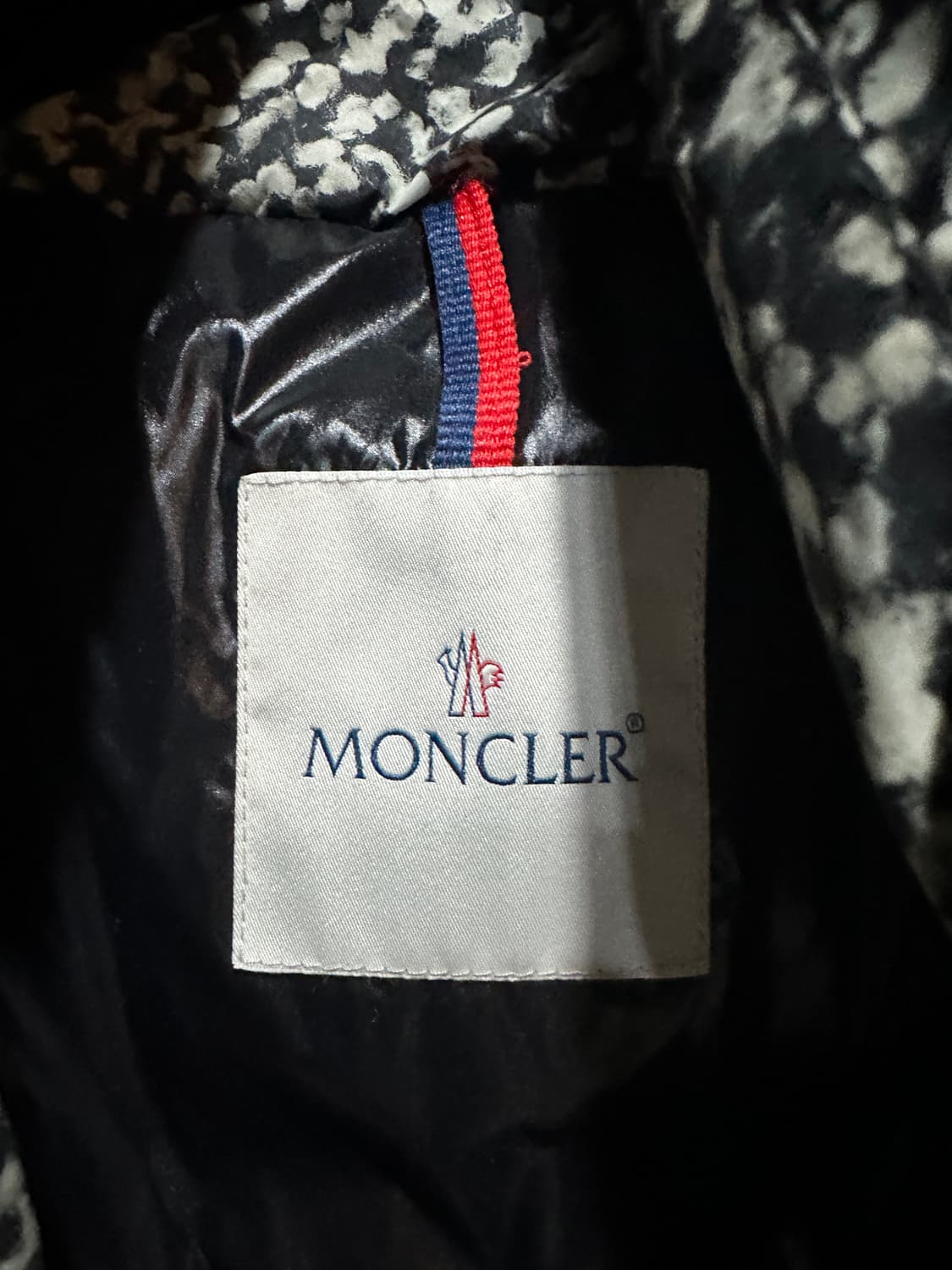 몽클레어 오버핏 숏 패딩 1사이즈 상품이미지4