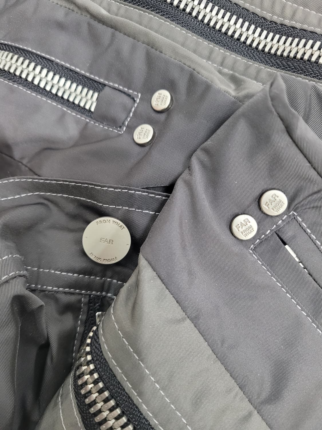 FAR FROM WHAT 파프롬왓 지퍼 트랙 팬츠 / 남 S 진그레이
 상품이미지6