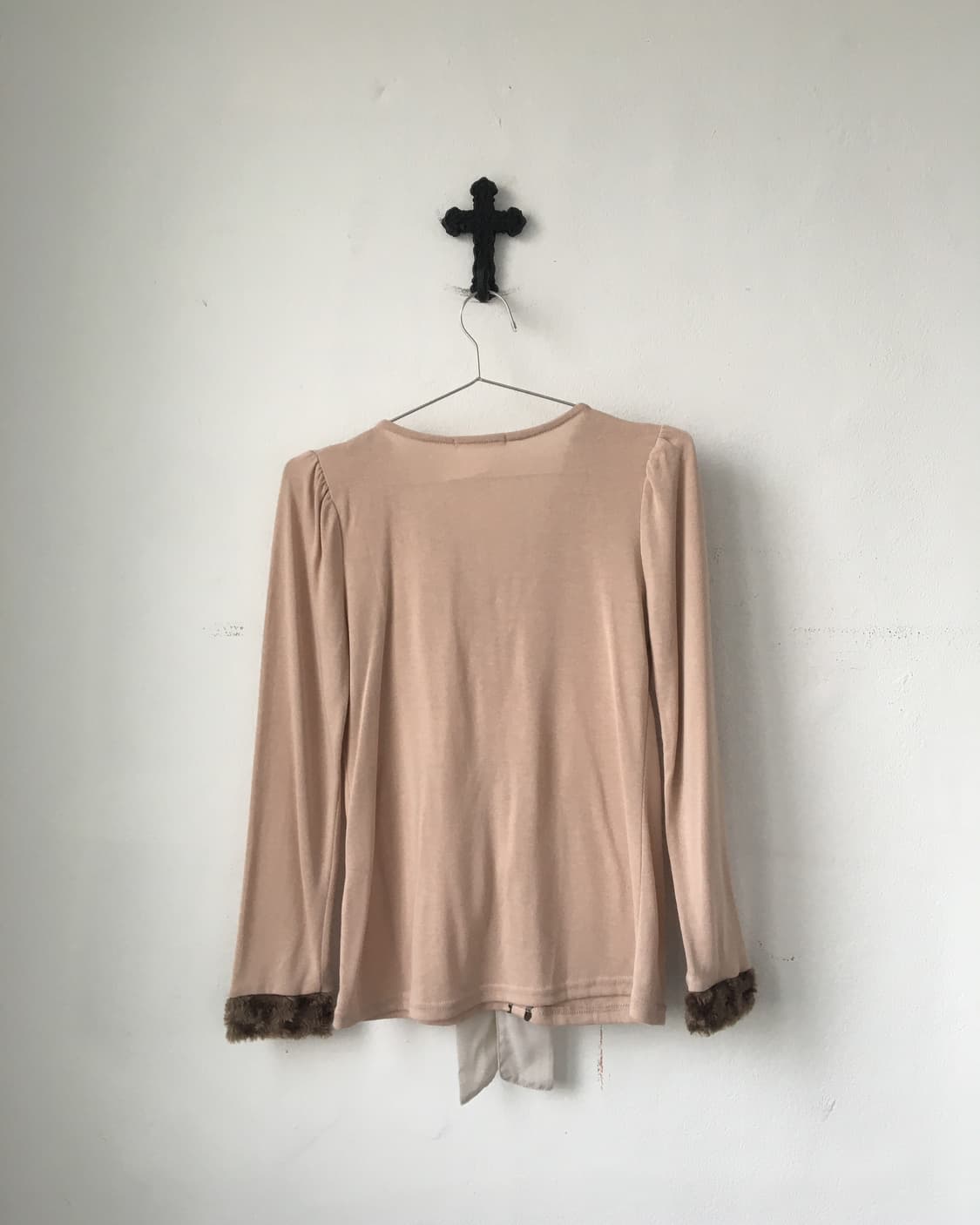 Axes femme fake fur point sleeve 상품이미지3