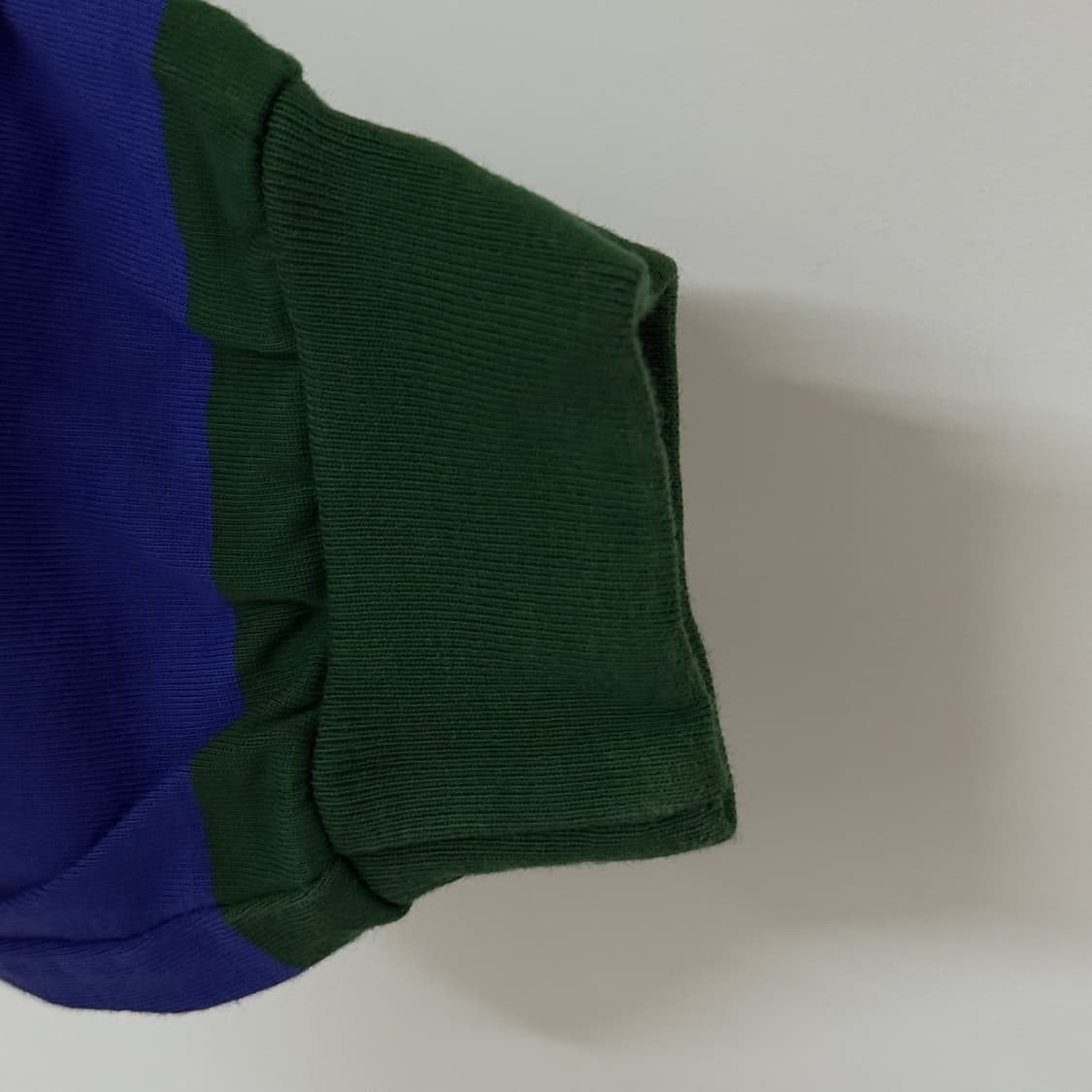 팔라스 스트라이프 럭비티 블루/그린 상품이미지4