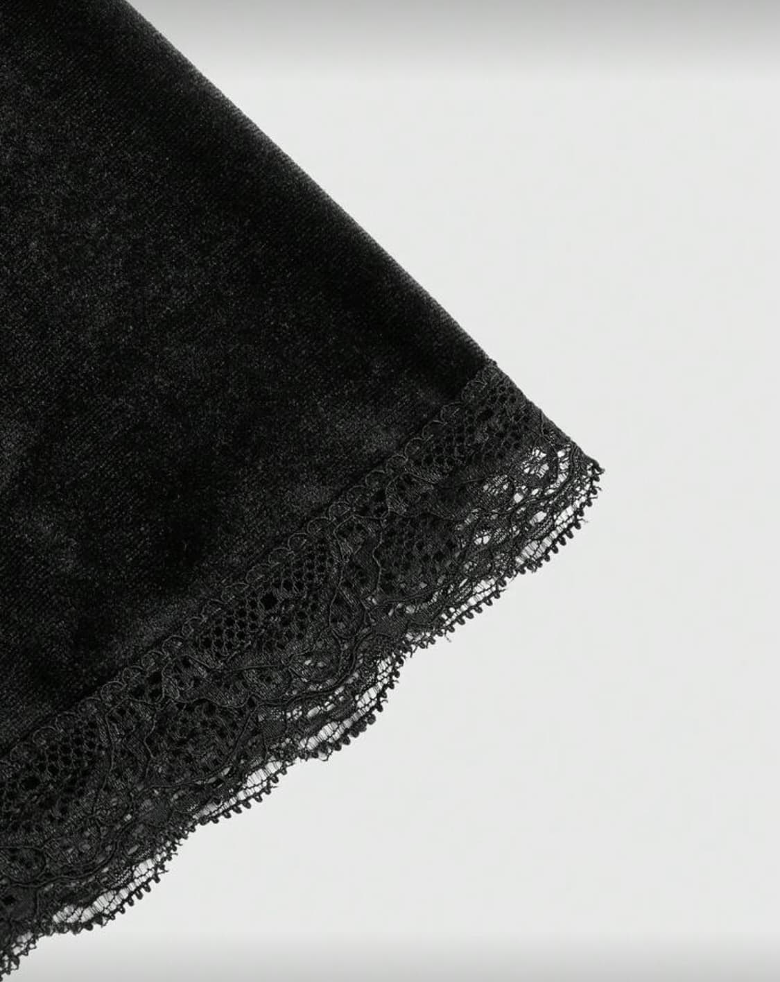 벨벳 블랙 초승달 블라우스 상품이미지4