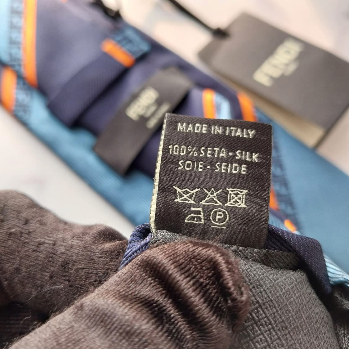 펜디 실크 블루 주카 자카드 레지멘탈 넥타이 8.5cm 새제품 K1701 상품이미지10