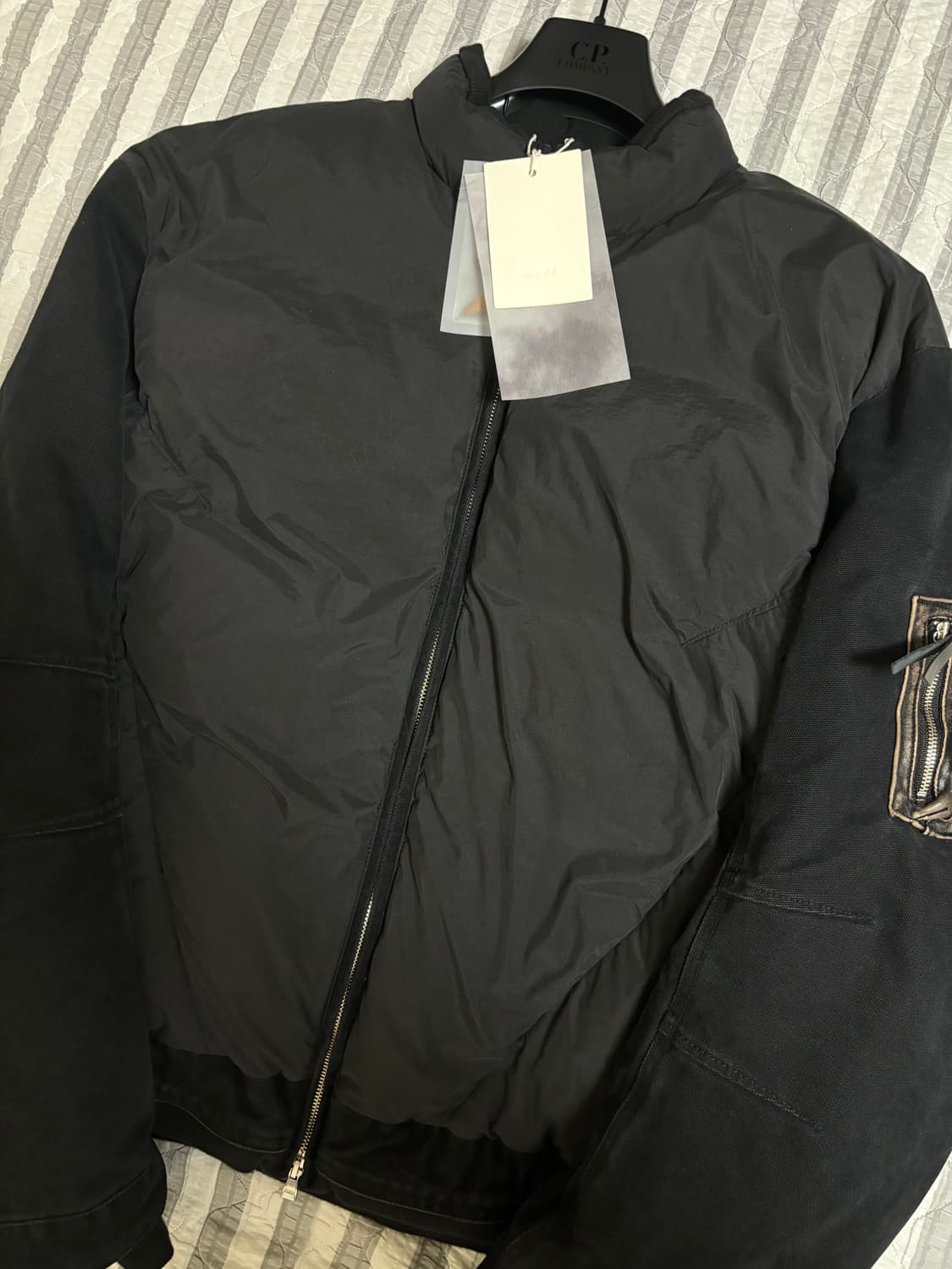 Xlim ep.8 down jacket 상품이미지1