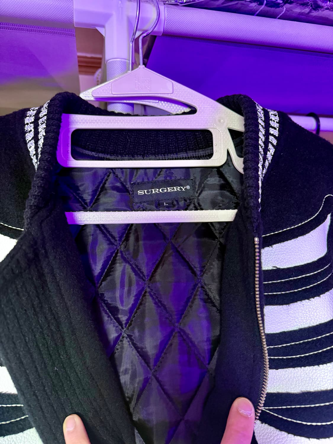 써저리 바시티 상품이미지3