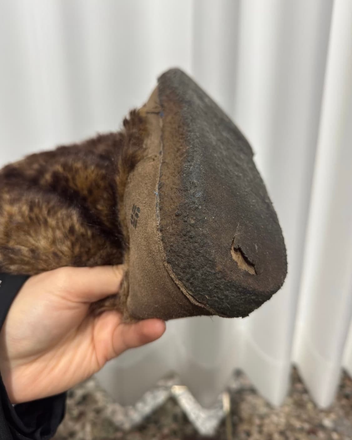 컬럼비아 퍼 어그부츠 갸루 털 초코 상품이미지9