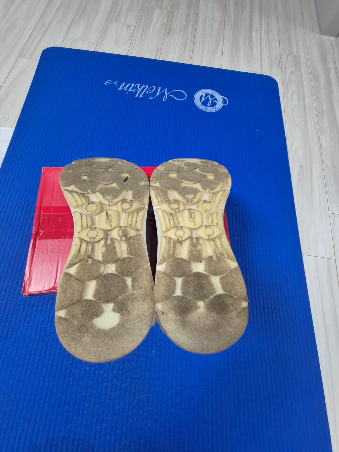 스케쳐스 하이퍼버스트 맥스쿠셔닝 280 상품이미지6