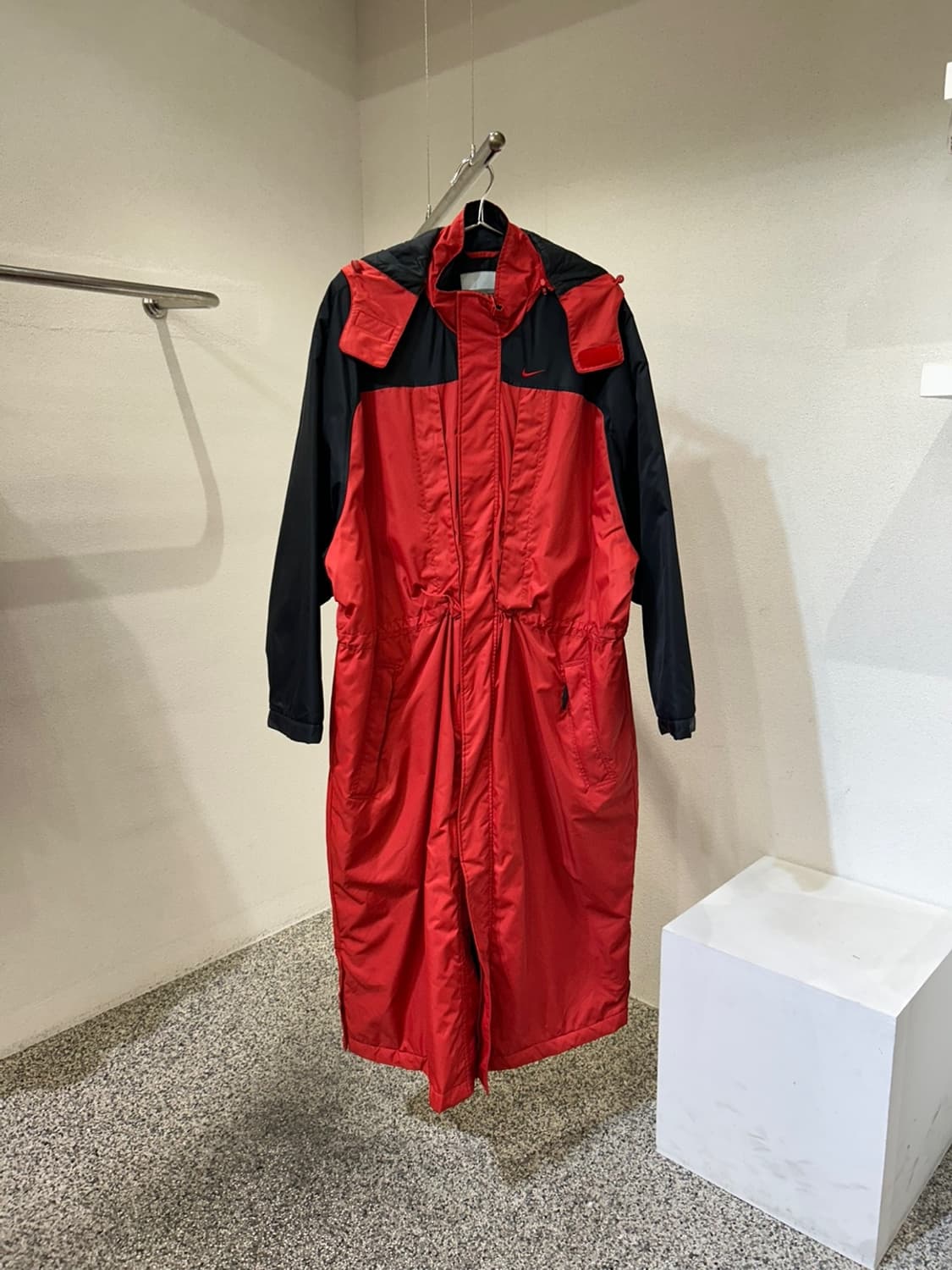 나이키 빅로고 롱 바람막이 점퍼 상품이미지1