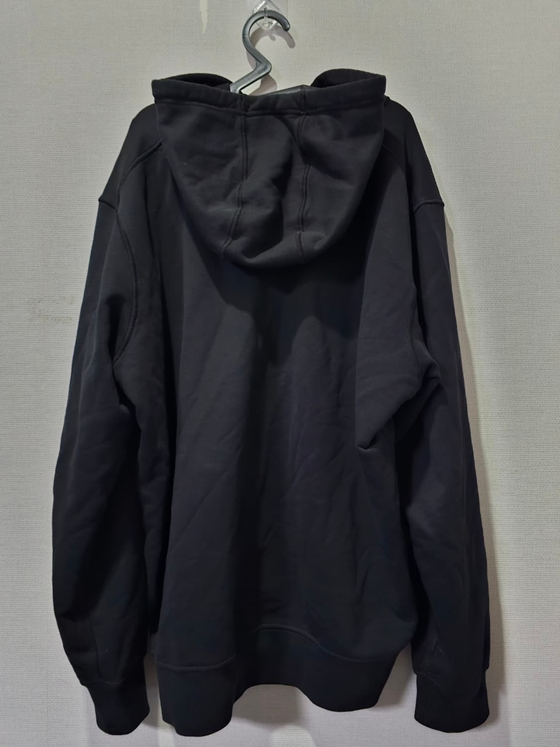 정품 25FW 스톤아일랜드 남성 레귤러핏 후드 집업 115 / 3XL 상품이미지3