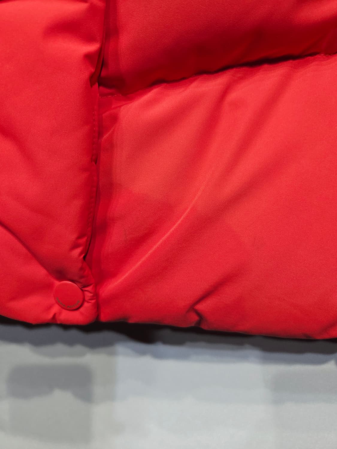 네파(NEPA) 레드 덕다운 숏패딩 자켓 상품이미지7