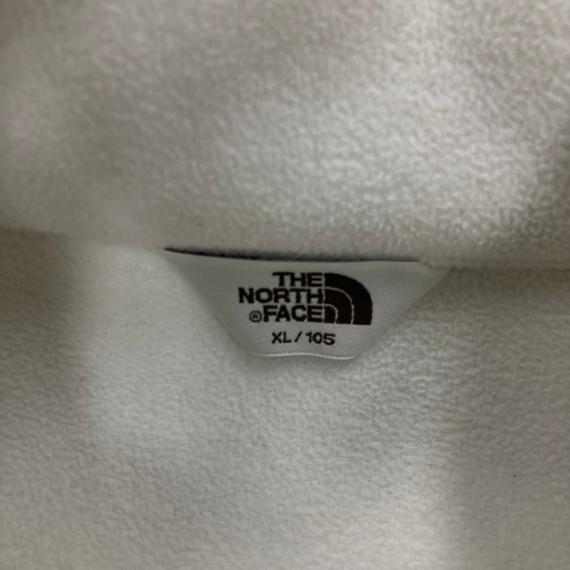 노스페이스 화이트 컬러 스몰 로고 쉐르파 자켓 상품이미지5