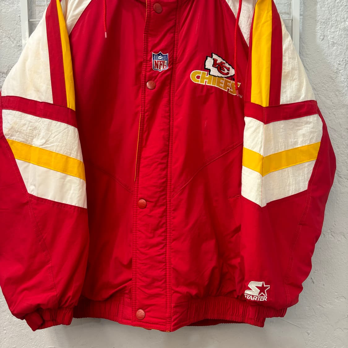 NFL X 스타터 90s 올드스쿨 캔자스시티 치프스 패딩 자켓 M 상품이미지4