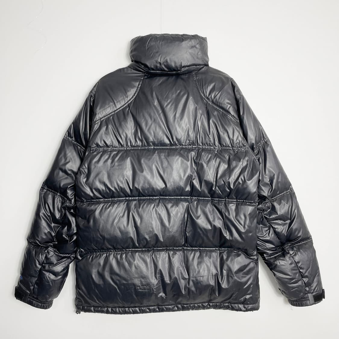 E2 아디다스 레알 마드리드 유광 덕다운 패딩 100사이즈 상품이미지3