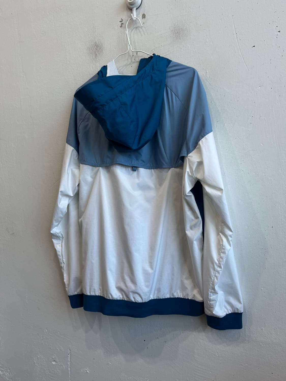 나이키 윈드러너 바람막이 자켓 XXL 상품이미지3