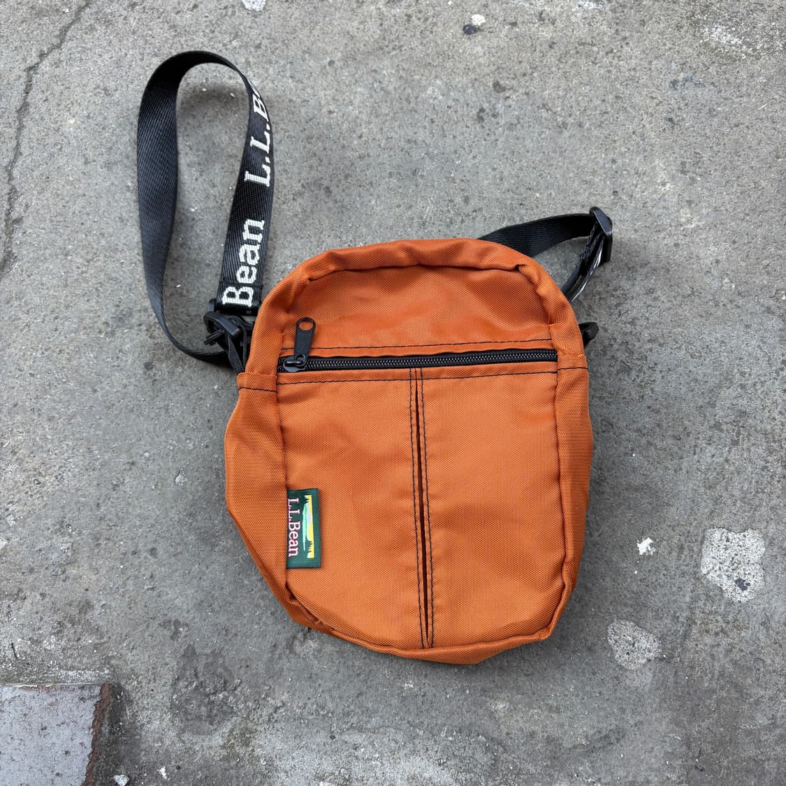 L.L.bean 엘엘빈 미니 크로스백 가방 상품이미지1